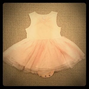 Old navy baby girl pink tulle tutu dress